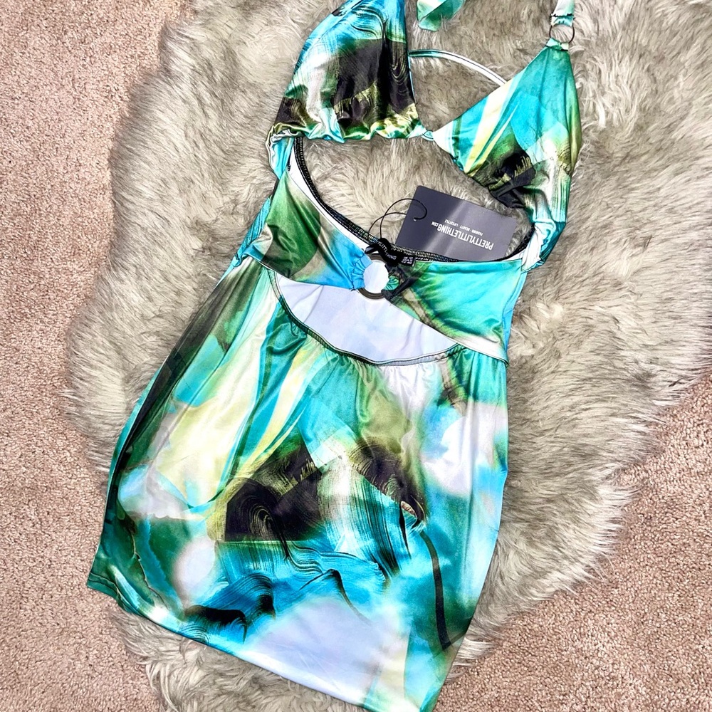 Prettylittle thing cut up dress